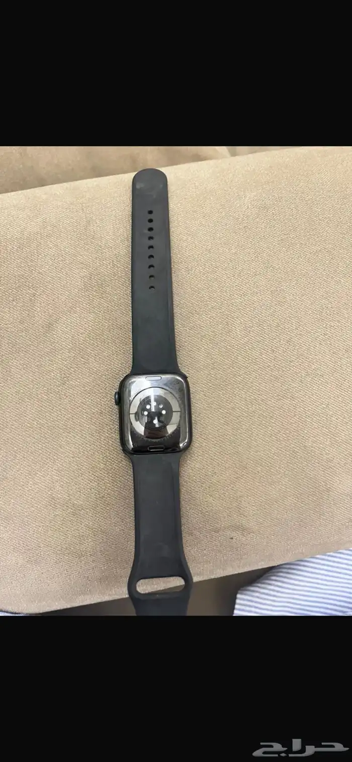 ساعة ابل ساعة يد 1