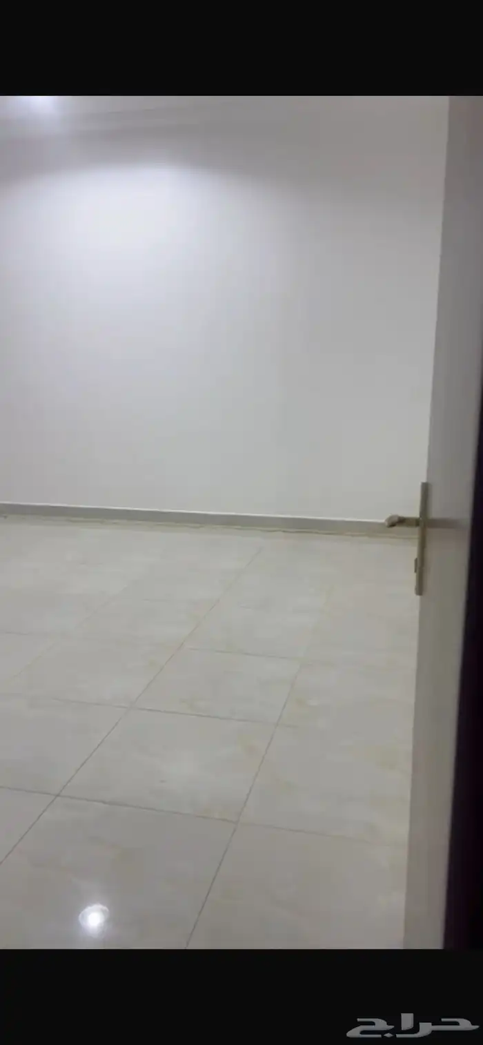 شقه للايجار المجمعه حي المستقبل مدخل خاص 2