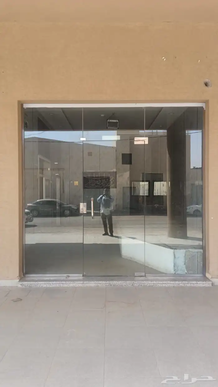 قزاز فتحه ل ثلاث فتحات مع باب الموسى رول يدوي 1