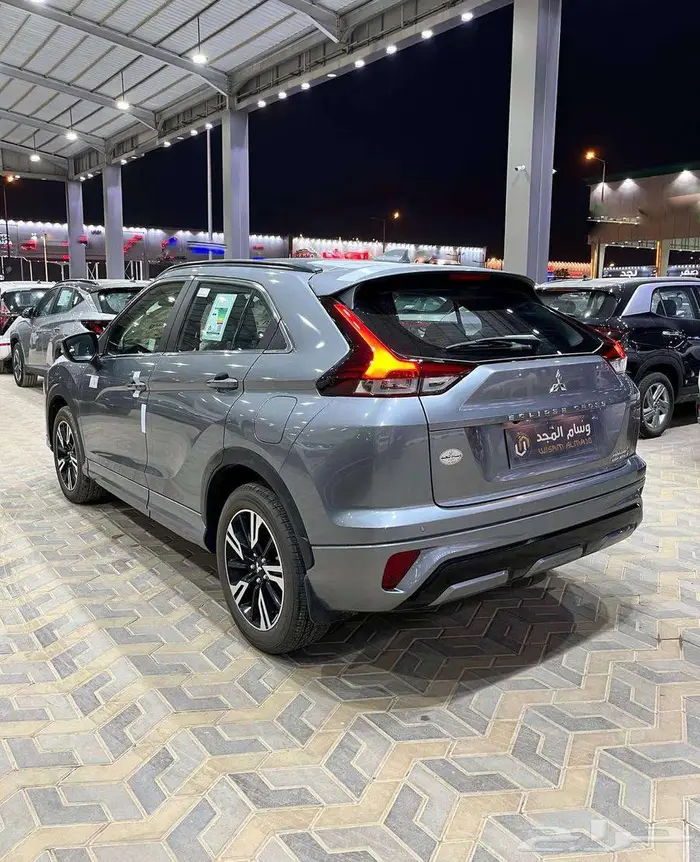 عرض خاص ميتسوبيشي اكليبس كروس مطور موديل 2025 3