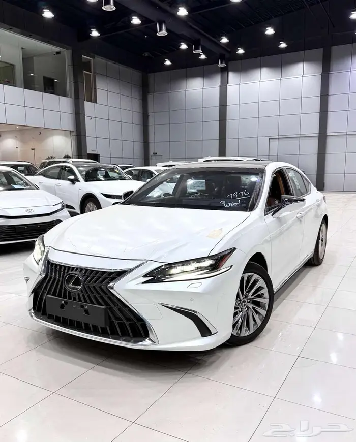 لكزس ES 350 DD فل كامل 2025 سعودي 6