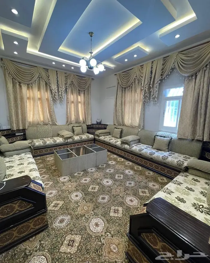 للإيجار طويل المدى عمارة سكنية في أبها داخل الحزام الدائري 8