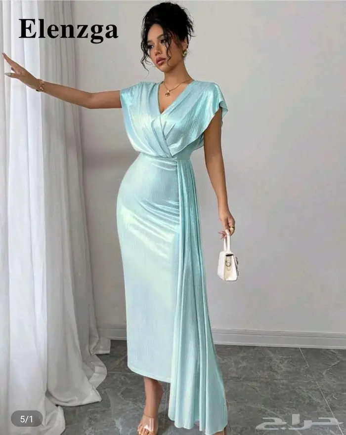 ملابس نسائية جديدة للبيع الفوري 4