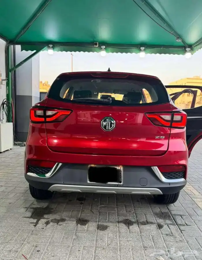 MG ZS 2020 أحمر نظيف للمستخدم 3