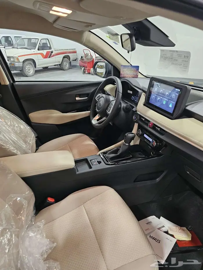 تويوتا يارس فل YX موديل 2026 18