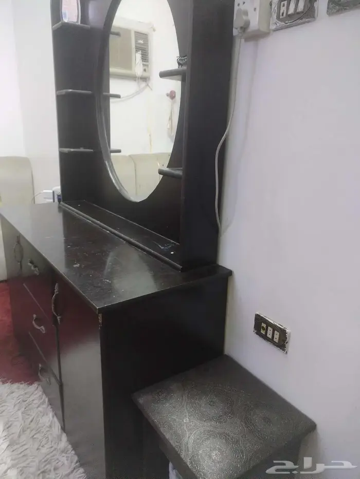 غرفة نوم للبيع بسعر 800 ريال 1