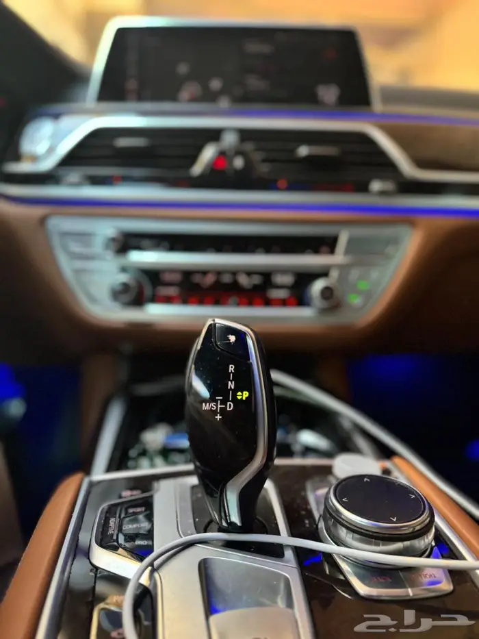 بي ام دبليو M 730 Li 2020 4