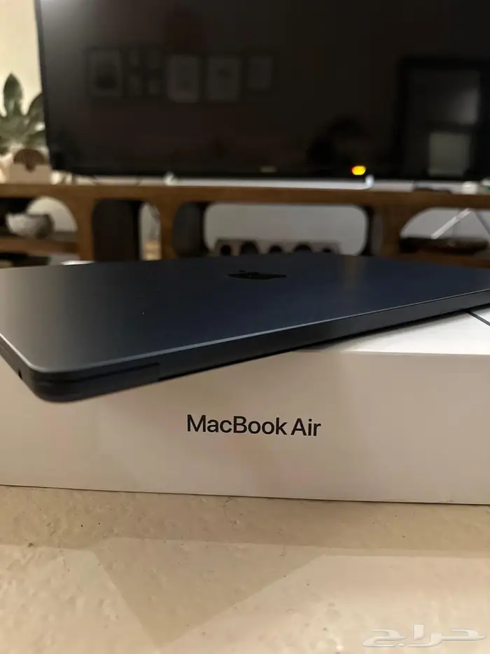 MacBook Air 15-inch 1