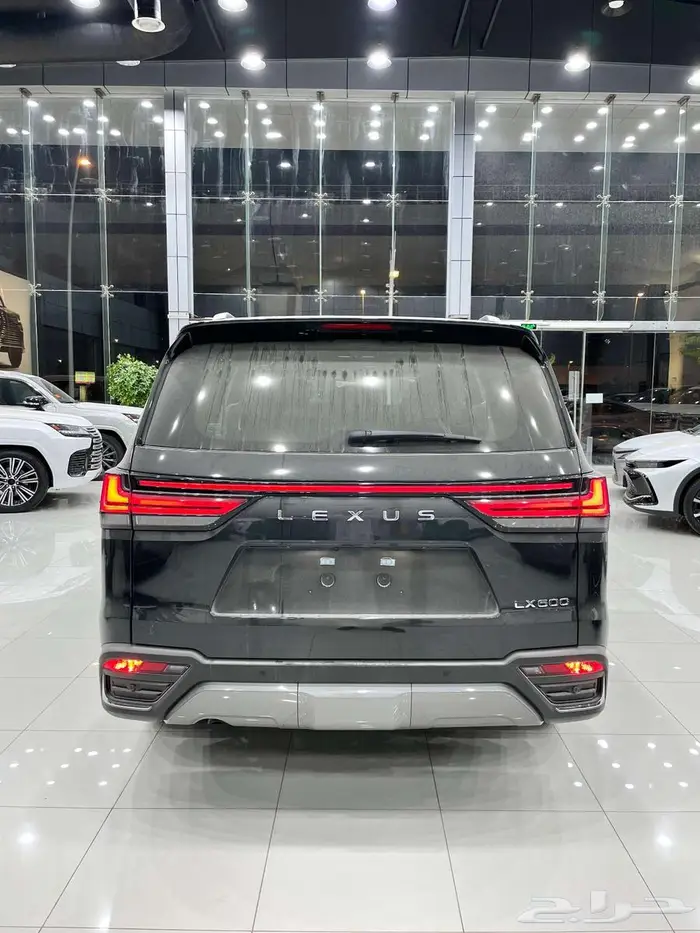 لكزس LX 600 BB سعودي 2025 ( ابيض - اسود - تيتانيوم ) 7