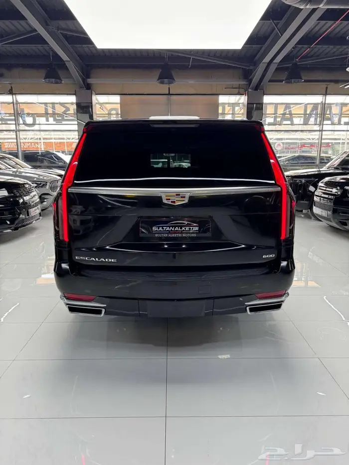 Cadilac Escalade ESV - 2023 - 42.500KM 5