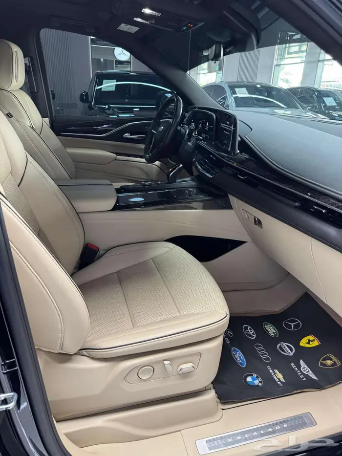 Cadilac Escalade ESV - 2023 - 42.500KM 10