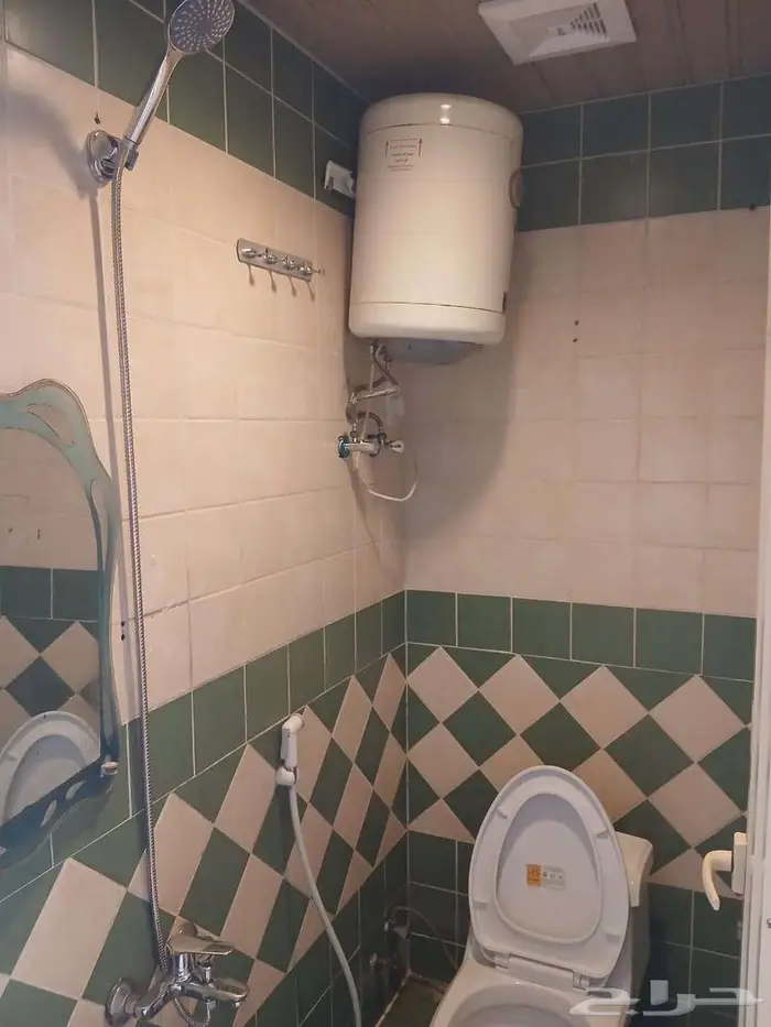 للايجار غرفة حى احد الدمام 0