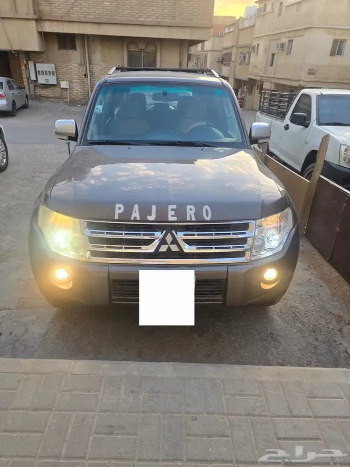ميتسوبيشي باجيرو 2014 3