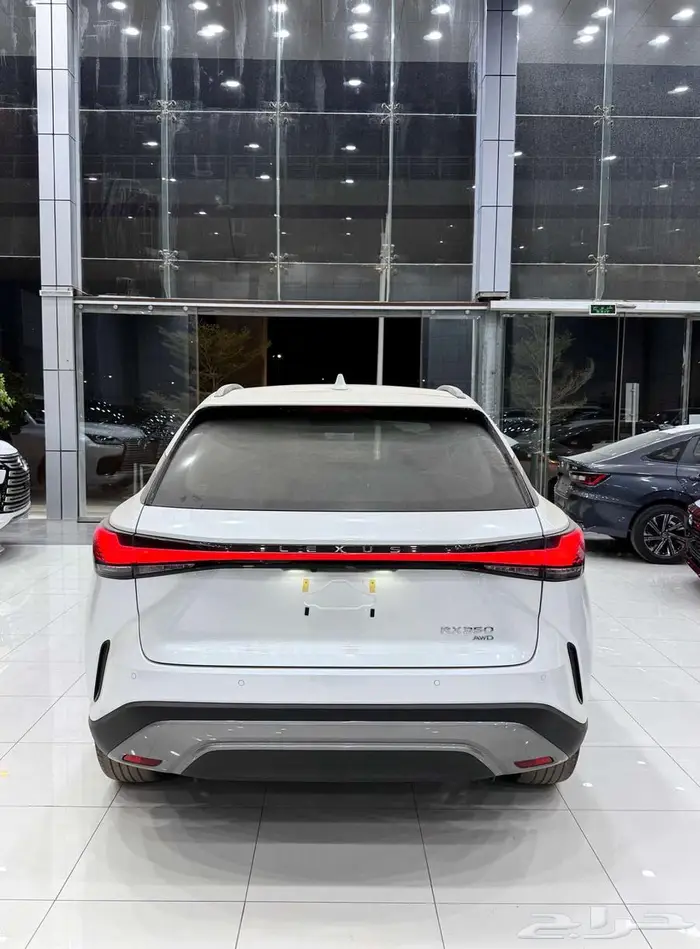 لكزس RX 350 BB سعودي 2025 ( ابيض - اسود تيتانيوم ) 3