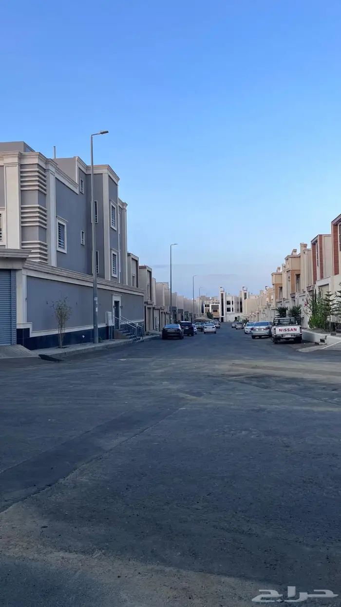 للبيع عمارة سكنية فاخرة ومميزة في خميس مشيط 1