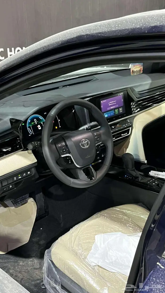 تويوتا كامري E-PLUS موديل 2025 كاش وتقسيط 12