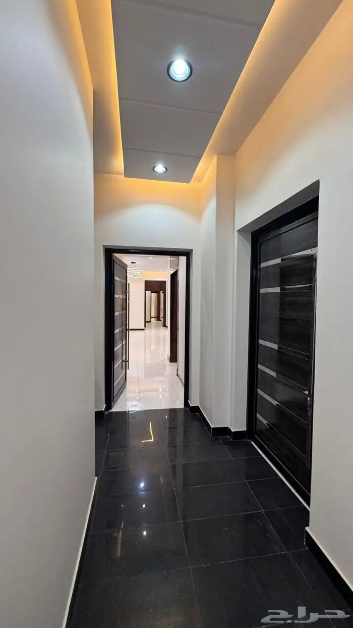 شقق سكنية بمساحات واسعه وأسعار مناسبه ب احد رفيدة 2