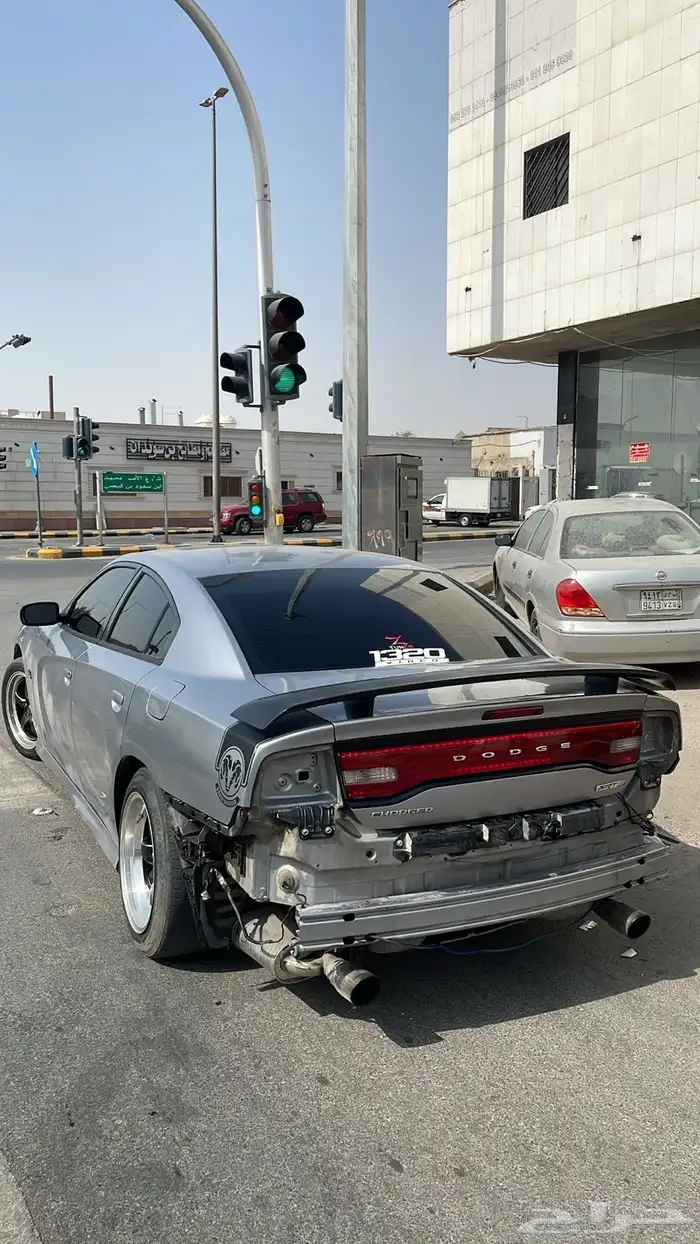 خدمه جميع انواع المركبات من باب المنزل الى باب المنزل 3