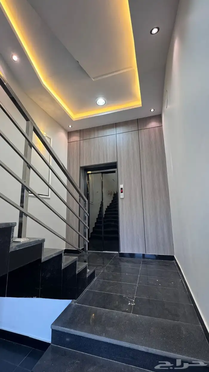 شقق سكنية بمساحات واسعه وأسعار مناسبه ب احد رفيدة 3