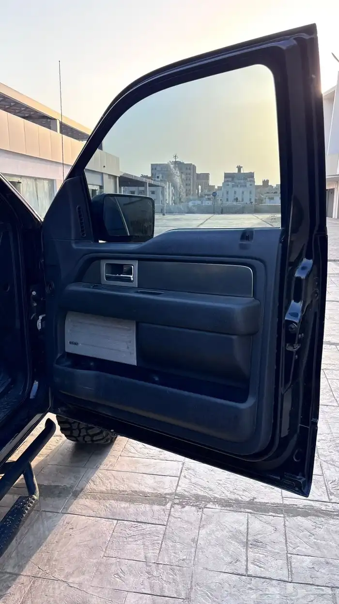 فورد F150 رابتر 20