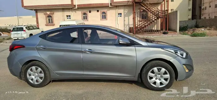 هيونداي النترا 2015 للبيع 4