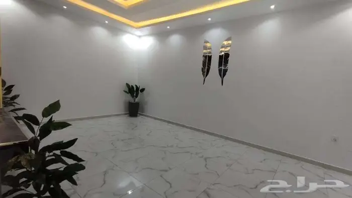فيلا دبلكس للبيع حي الضاحيه العاشر ب مليون 12