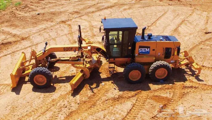 استيراد جميع أنواع المعدات والآلات 6