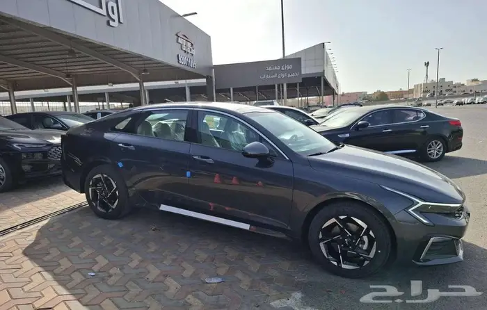 كيا كي 5 ستاندر مطور بانوراما موديل 2025 اقل سعر كاش وتقسيط 4