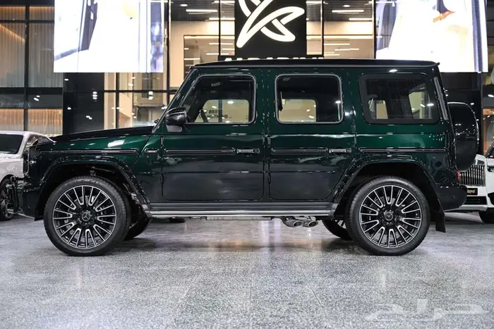 شركة البريمي لسيارات مرسيدس G63 2