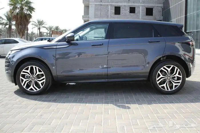 رنج روفر ايفوك SE 250 R-Dynamic موديل 2025 (جديد) 5