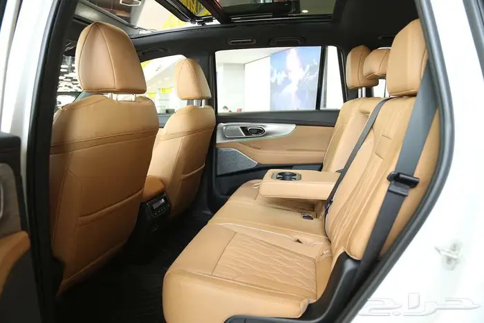 تكنولوجيا متقدمة وقيادة ذكية   جي أيه سي GS8 GT 15