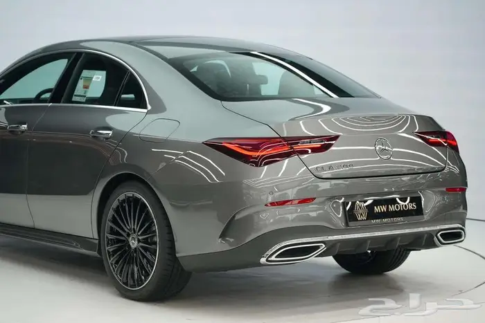 مرسيدس CLA 200 موديل 2026 أصفار خليجي رمادي أحمر 5