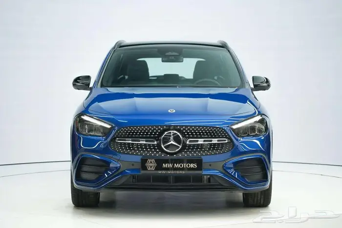 مرسيدس GLA 200 موديل 2024 أصفار خليجي أزرق أسود 1