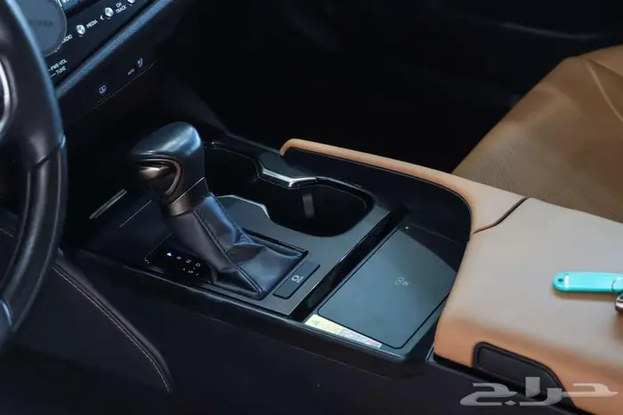 لكزس ES250 سعودي فل موديل 2023 8