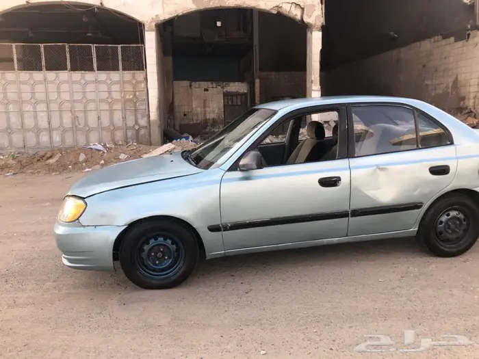 للبيع هوندا اكسنت بحاله طيبه تنفع للي يدور سياره على قده 7