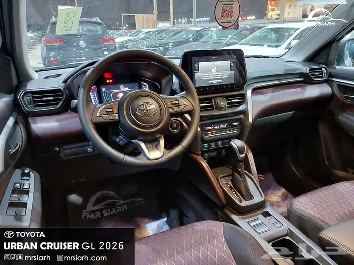 تويوتا اوربان كروز ستاندر 2026 9