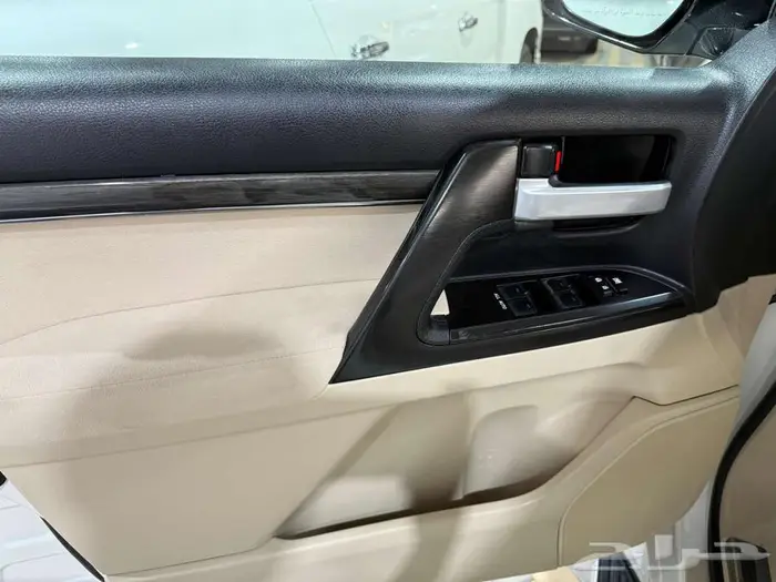 تويوتا GXR لاندكروزر 2020 جراند تورنج عداد 117 ألف 3