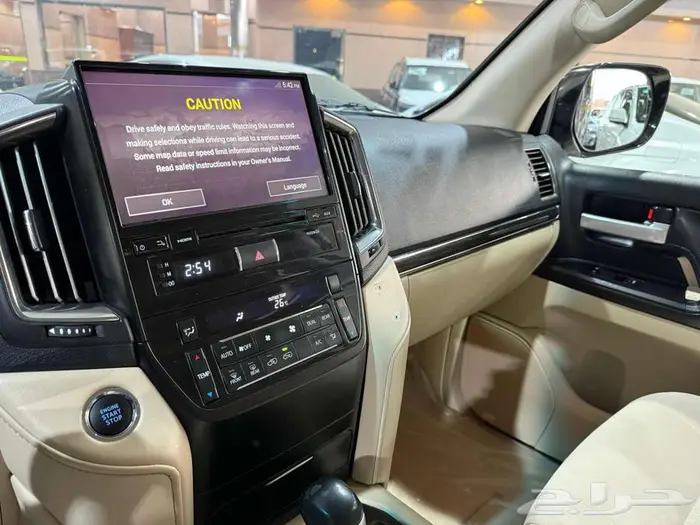 تويوتا GXR لاندكروزر 2020 جراند تورنج عداد 117 ألف 7