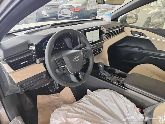 تويوتا كامري LE بنزين 2025 سعودي 5