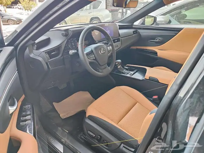 لكزس ES 250 AA ستاندر 2025 سعودي 5