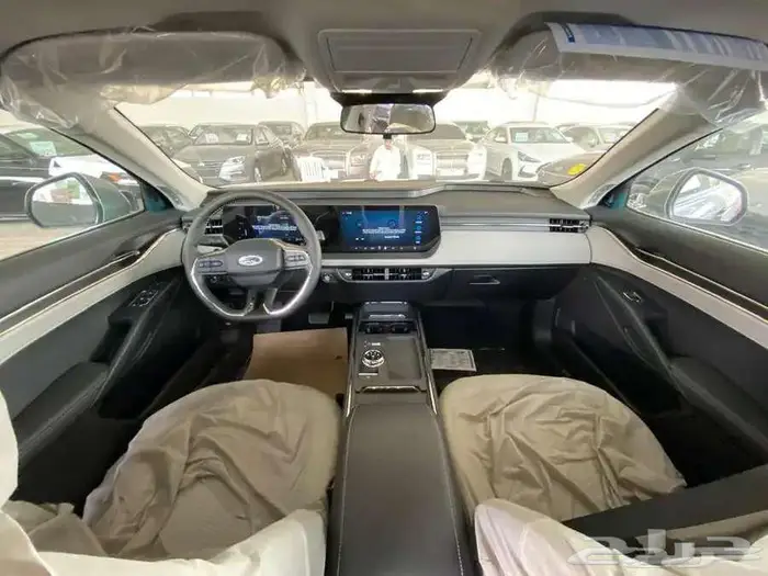 فورد تورس امبيانتى 2026مع صيانة مجانية 4