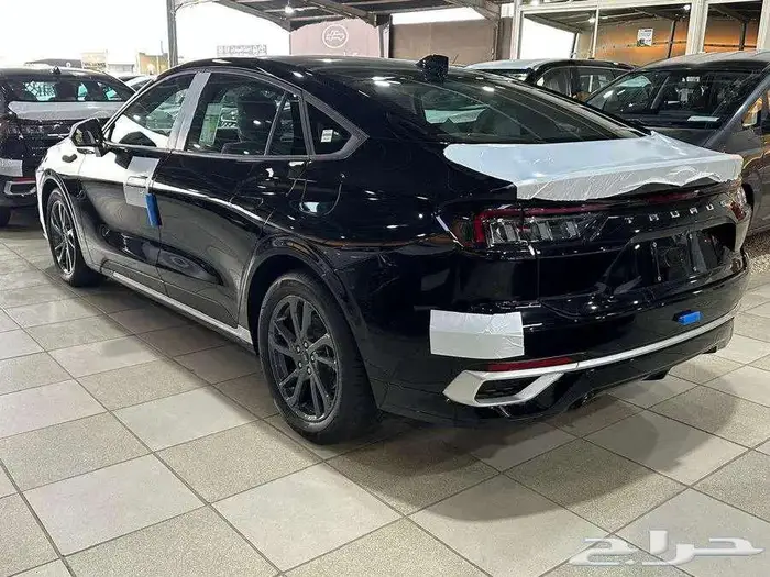 فورد تورس امبيانتى 2026مع صيانة مجانية 3