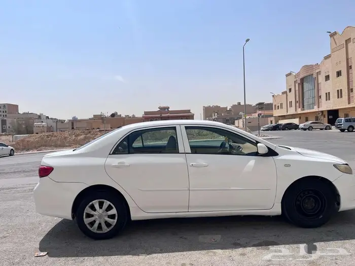 Toyota Corolla XLi 1.6 3