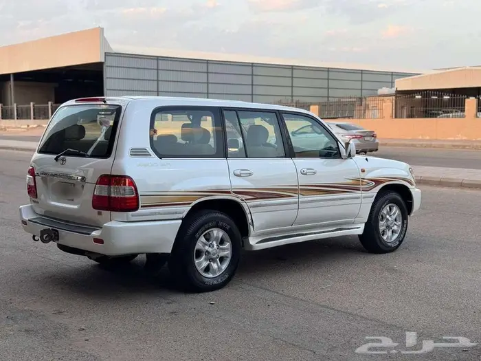 تويوتا جي اكس ار 2006 5