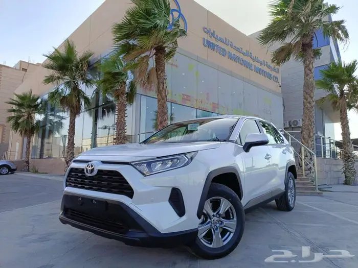 تويوتا راف فور LE بنزين دفع رباعي 2025 2