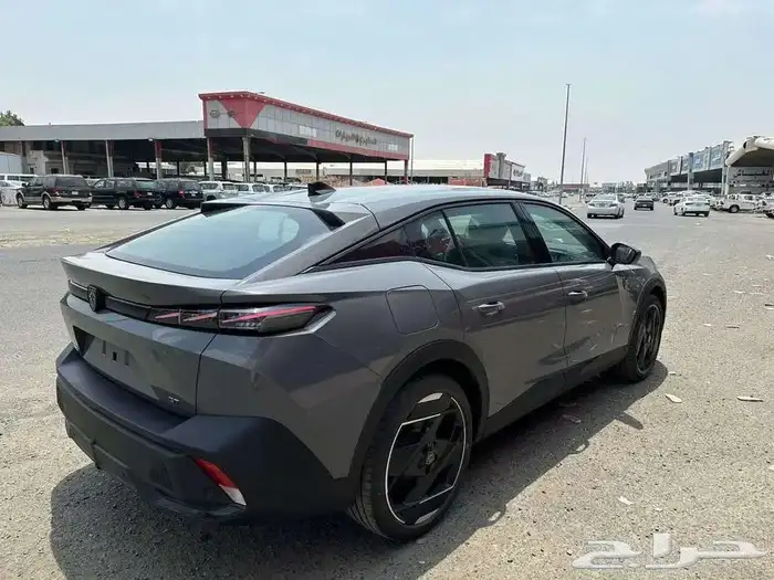 بيجو 408 فل كامل GT موديل 2025 كاش اقساط 9