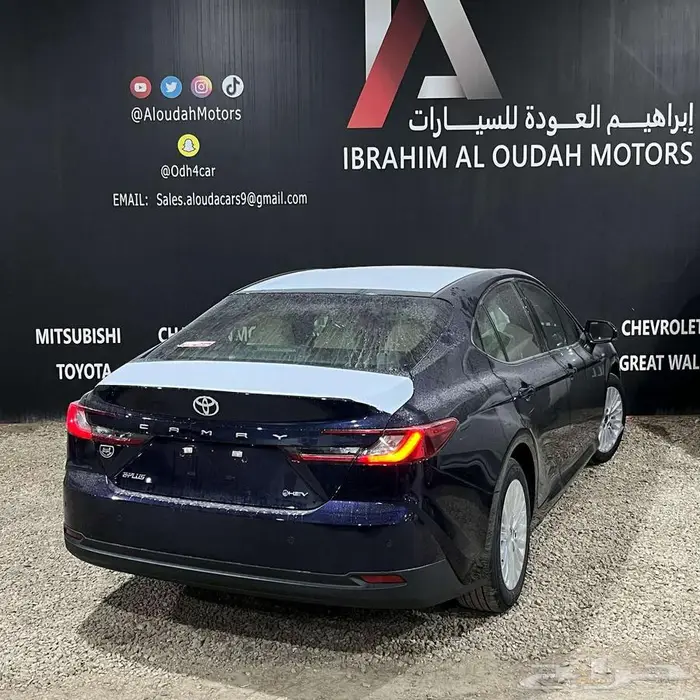 تويوتا كامري E-PLUS موديل 2025 كاش وتقسيط 8
