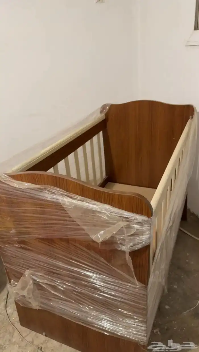 سرير اطفال من سنه الى 6 0