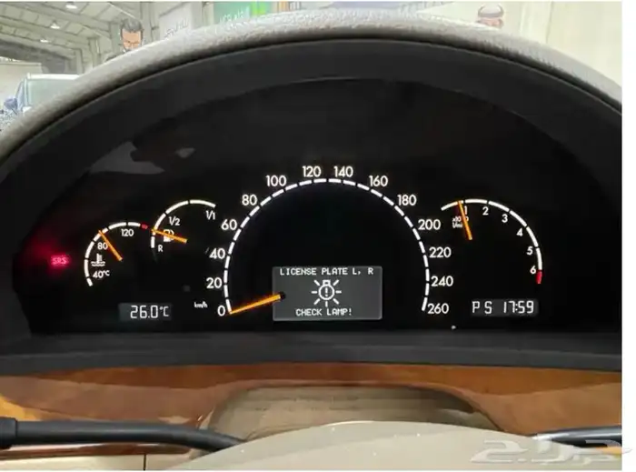 مرسيدس S300 موديل 2002 (مخزنة) العداد 61 ألف بحالة الوكالة . 32