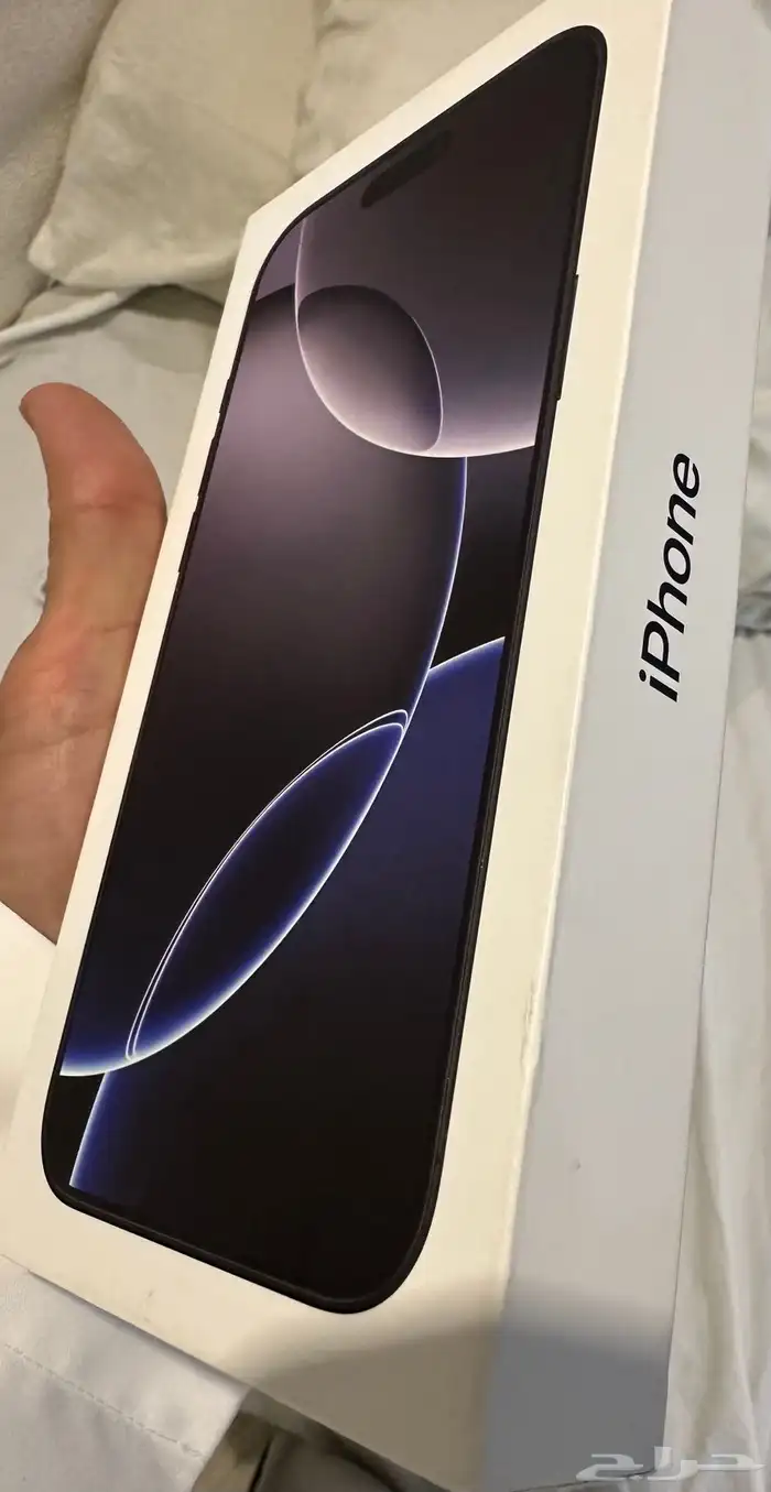 ايفون16 برو ماكس 512 اسود جديد   IPhone 16 bro max 512 new 3
